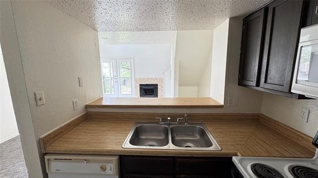 9833 Walnut Street - Photo 3