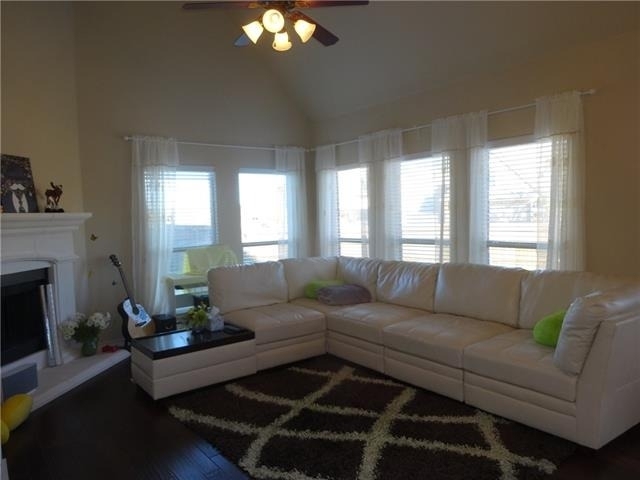 9400 Deerhurst Place - Photo 8