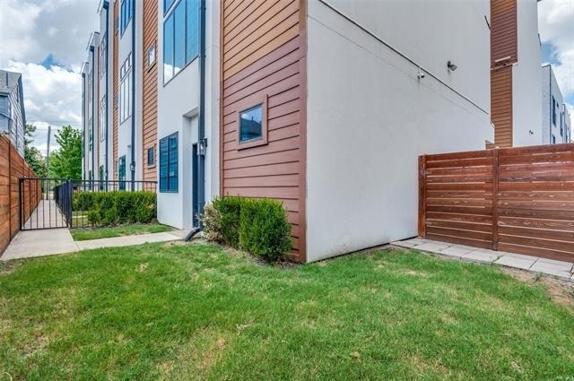 1910 Caddo Street - Photo 6