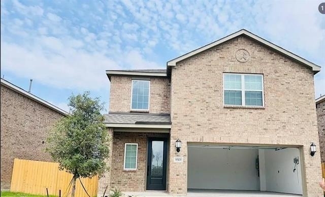 1323 Windermere Way - Photo 0