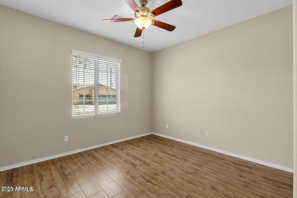 5542 W Kowalsky Lane - Photo 25