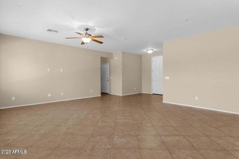 5542 W Kowalsky Lane - Photo 8