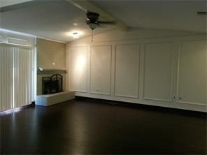 2507 Mardell Drive - Photo 2