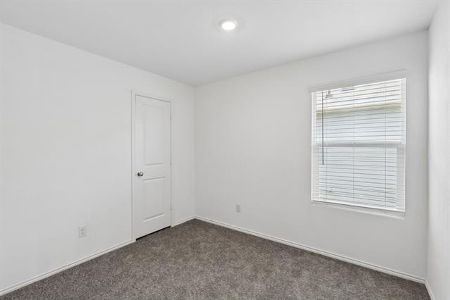 136 Thresher Lane - Photo 4