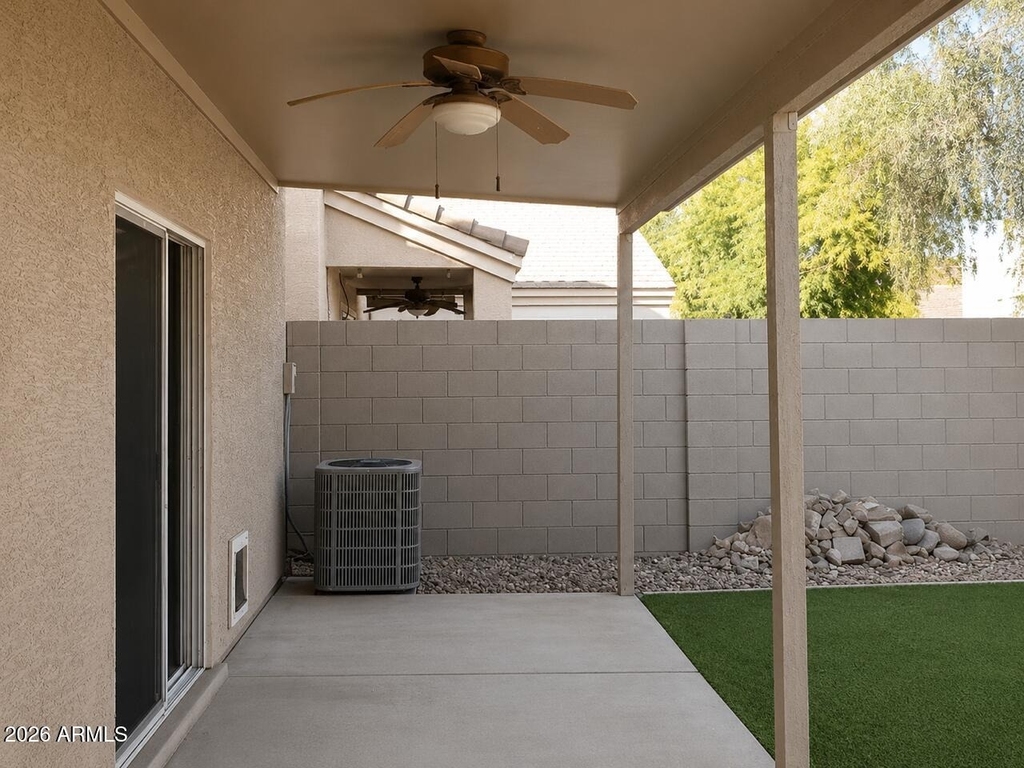 22009 N 29th Drive - Photo 18
