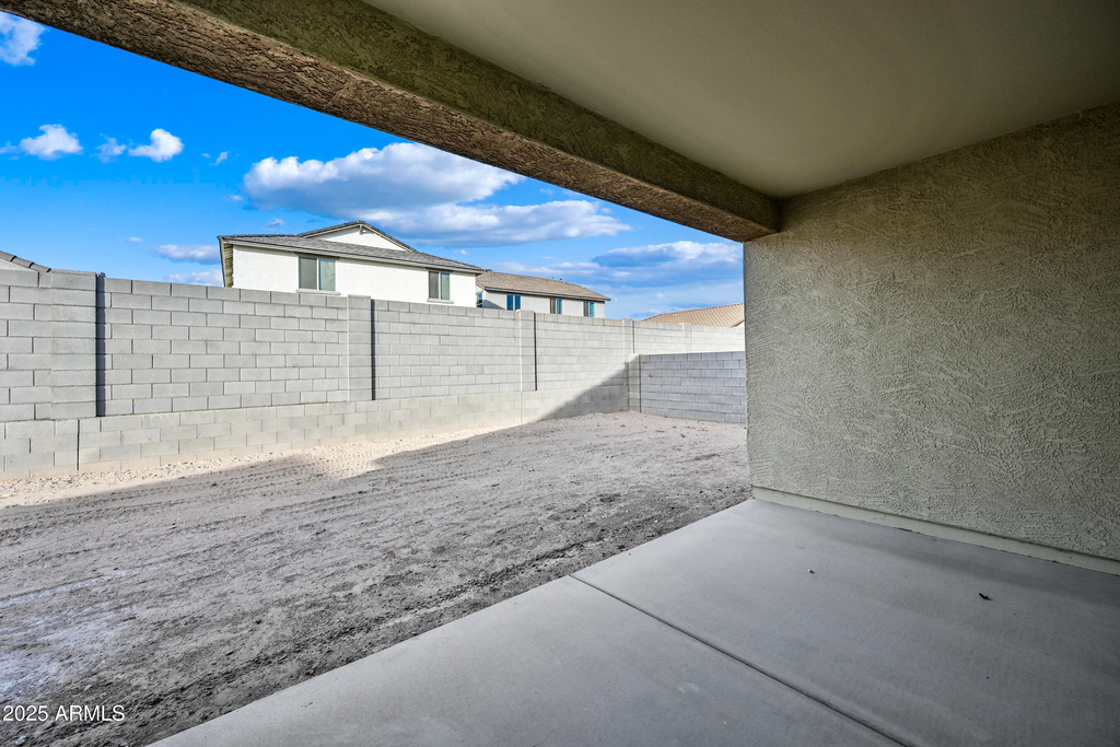 23410 W Florence Avenue - Photo 32
