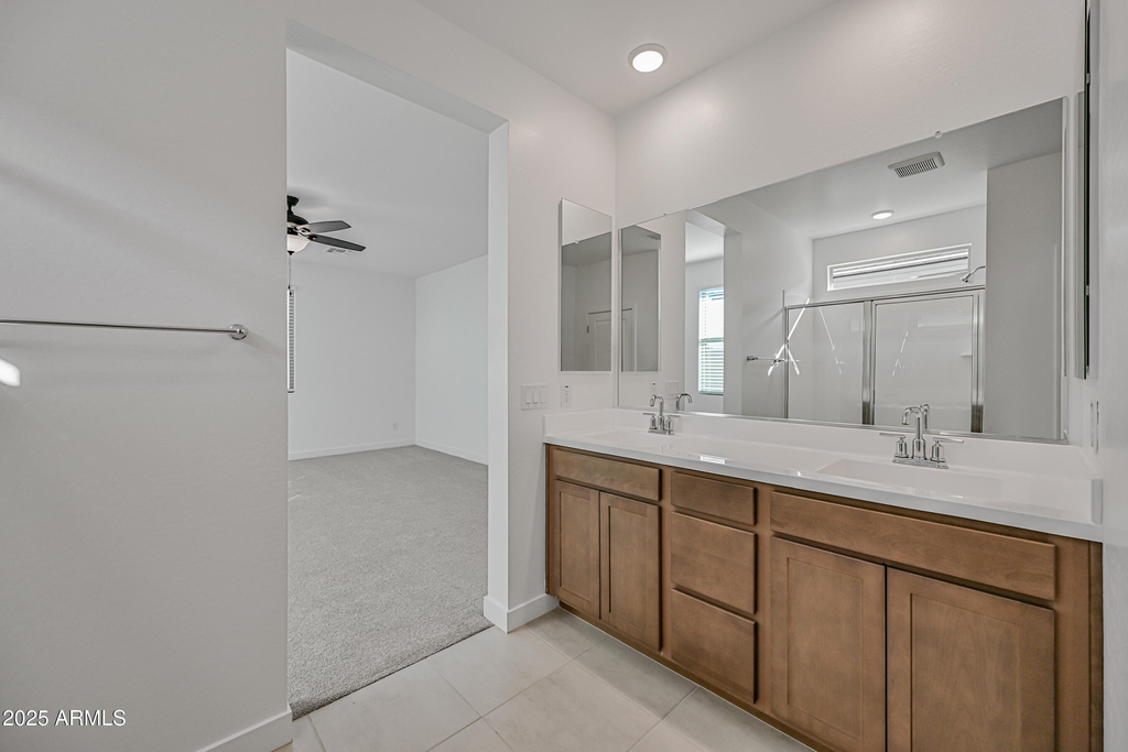 23410 W Florence Avenue - Photo 20