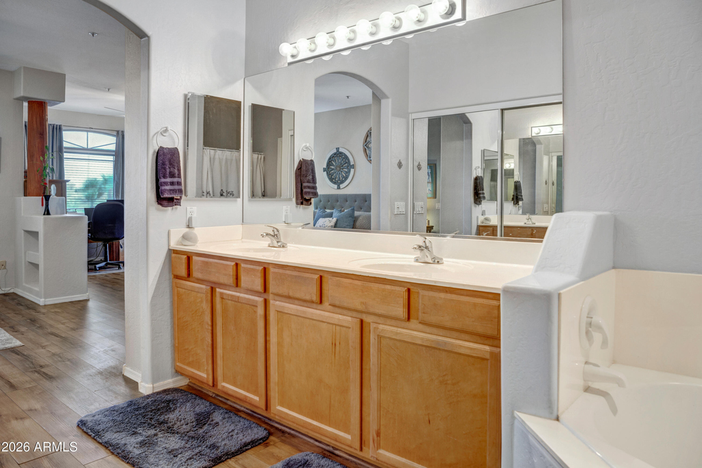 11500 E Cochise Drive - Photo 10