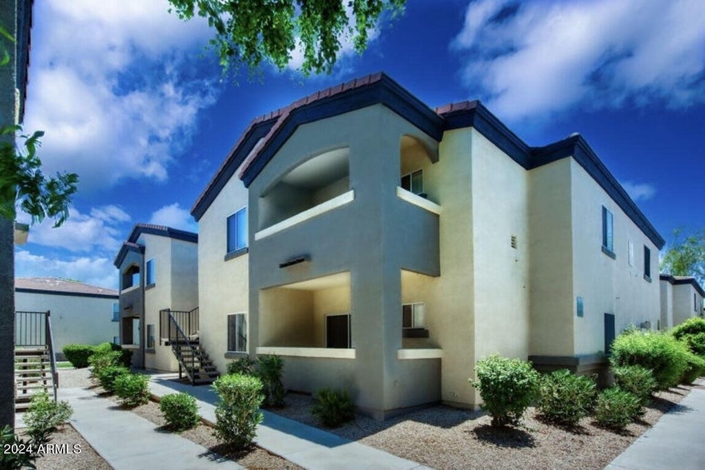 4045 W Bell Road - Photo 0