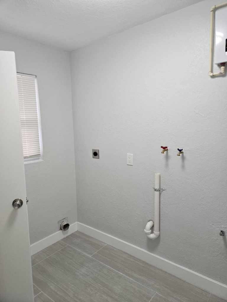 2010 Ne 33rd Street - Photo 17