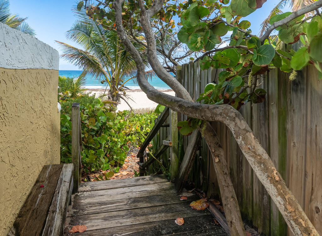 205 Coral Road - Photo 9