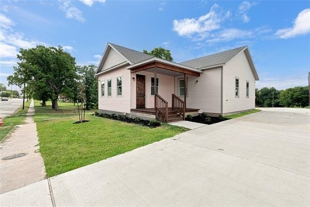 1022 E 9th Street - Photo 24
