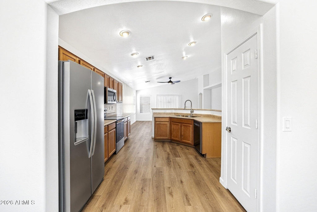 1582 E Leaf Road - Photo 2