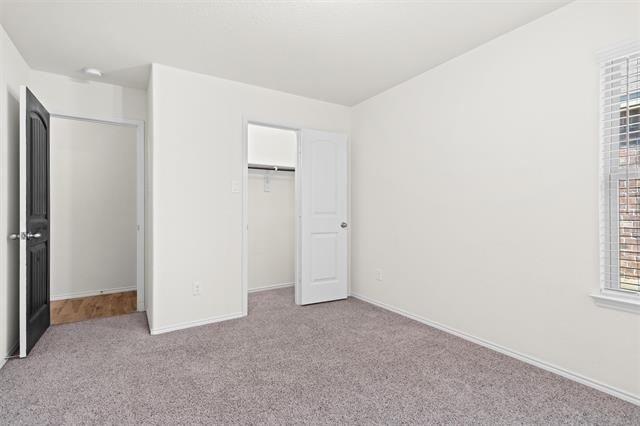 1525 Alamandine Avenue - Photo 9