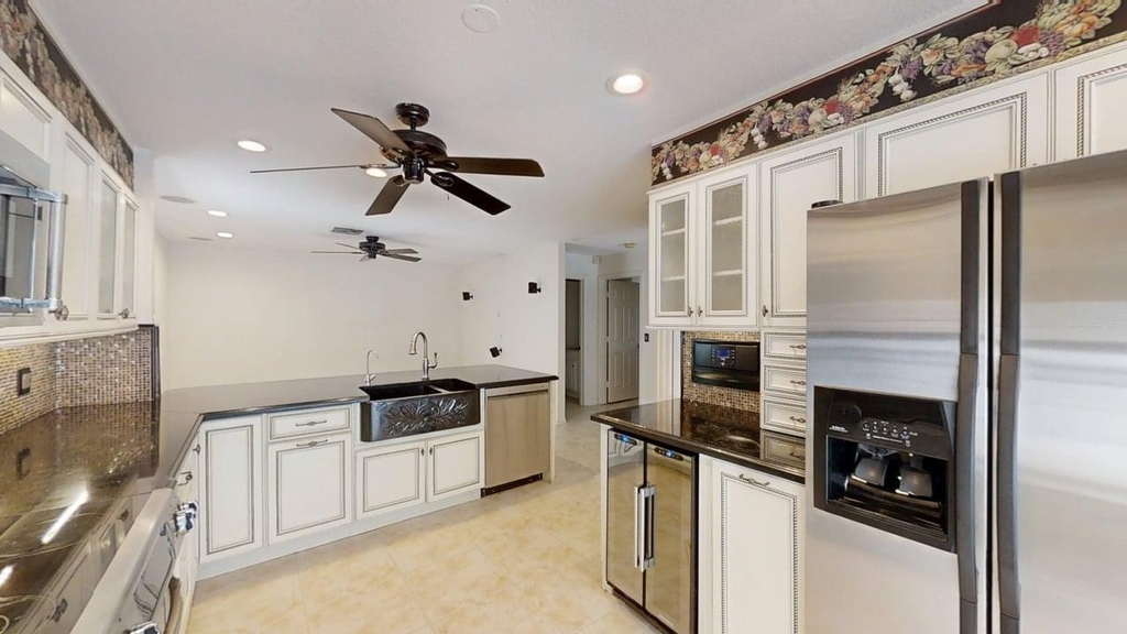 23330 La Vida Way - Photo 9