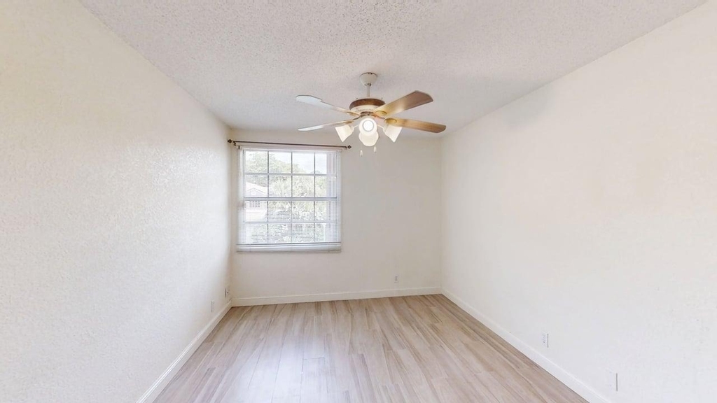 23330 La Vida Way - Photo 30