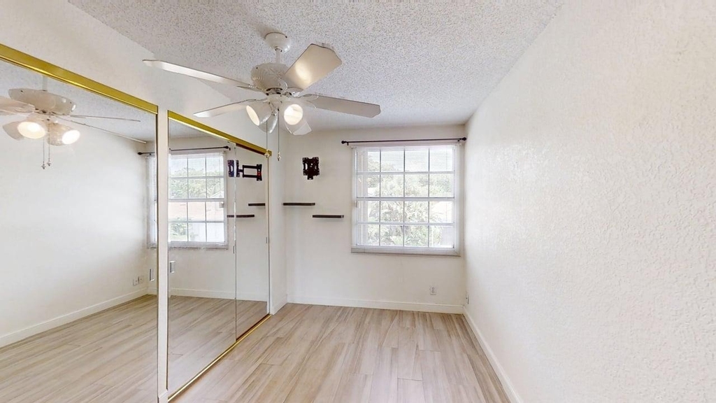 23330 La Vida Way - Photo 29