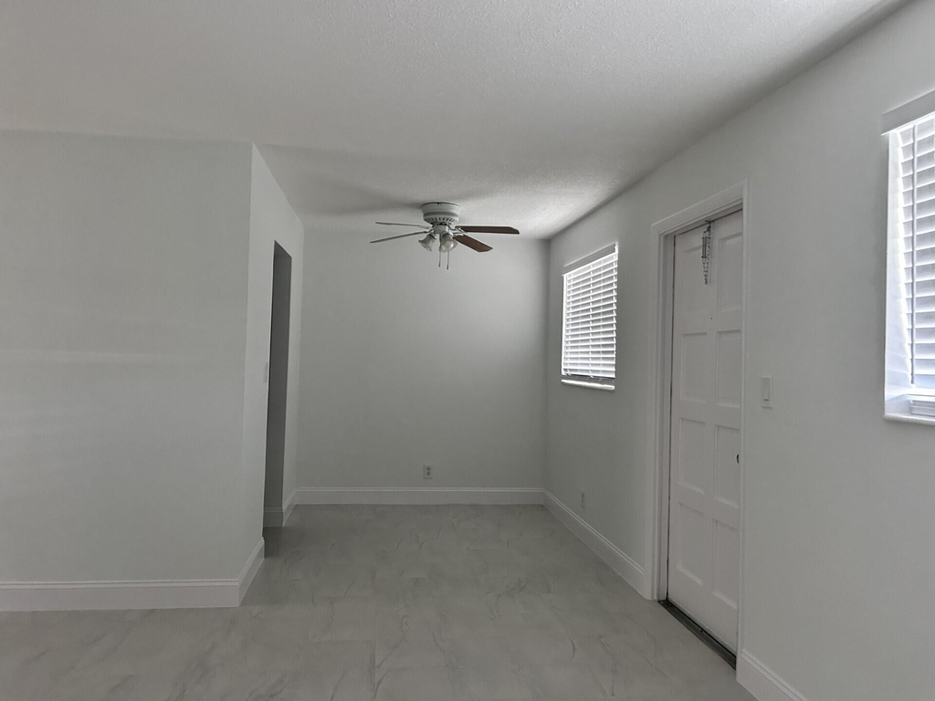 402 Lake Shore Drive - Photo 1