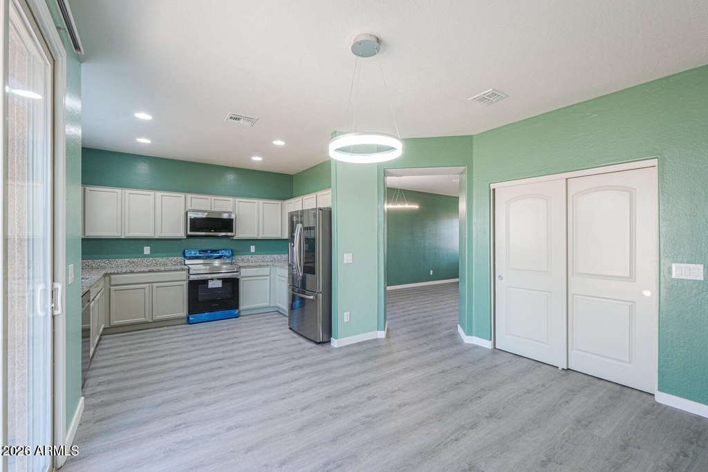 4722 S 238th Lane - Photo 4