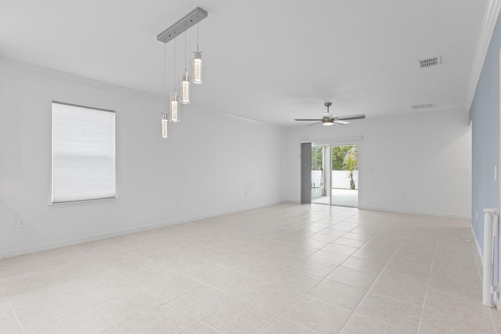 681 Sw Millard Drive - Photo 19