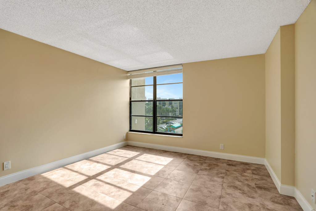 3 Royal Palm Way - Photo 15