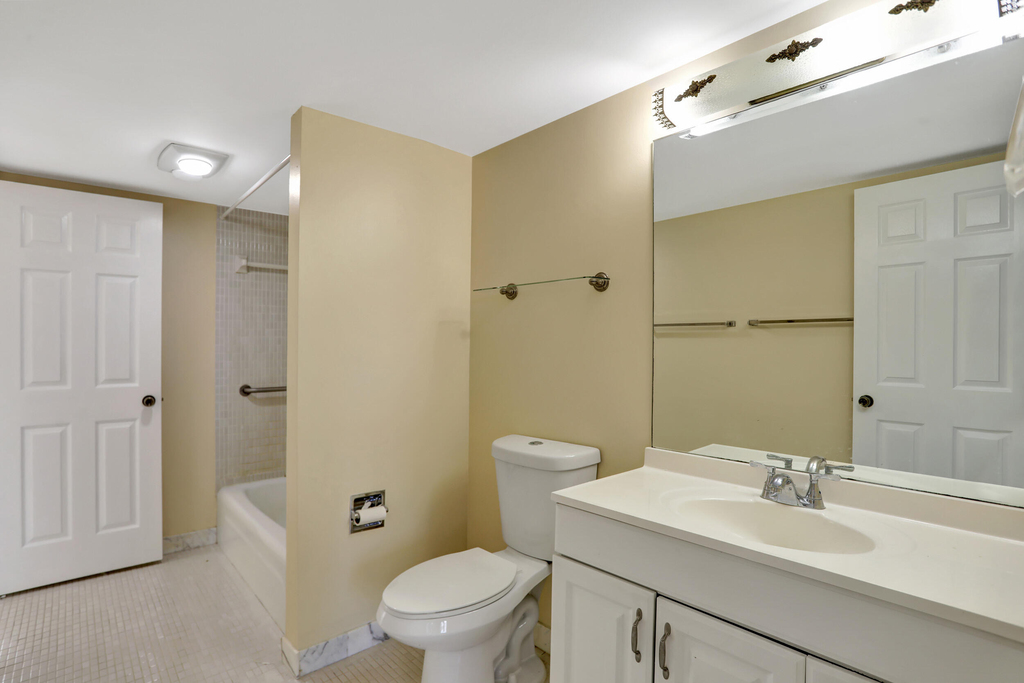 3 Royal Palm Way - Photo 22