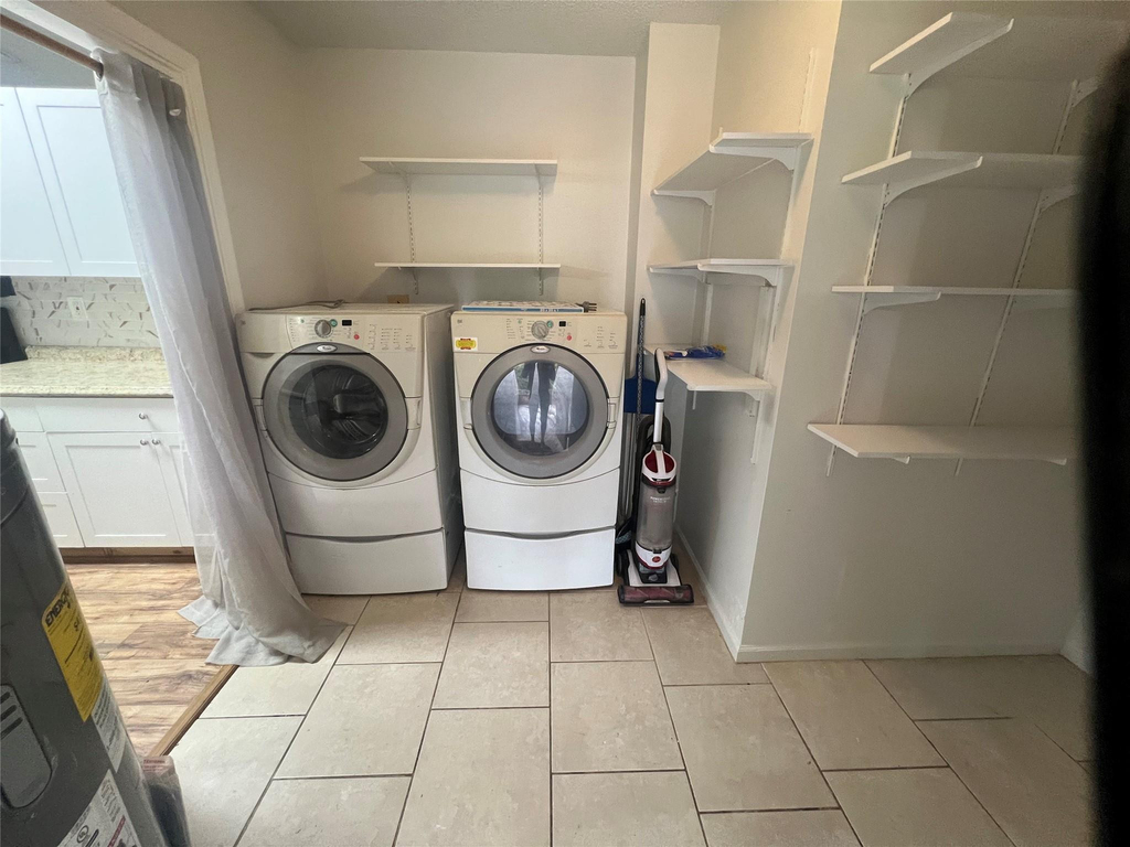 1240 Sw 73rd Avenue - Photo 17