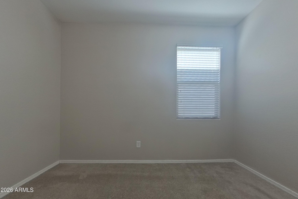 29300 W Clarendon Avenue - Photo 10
