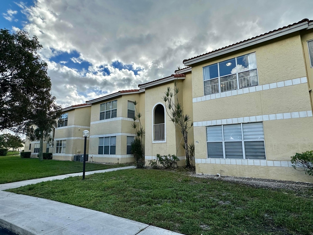 12980 Vista Isles Drive - Photo 0