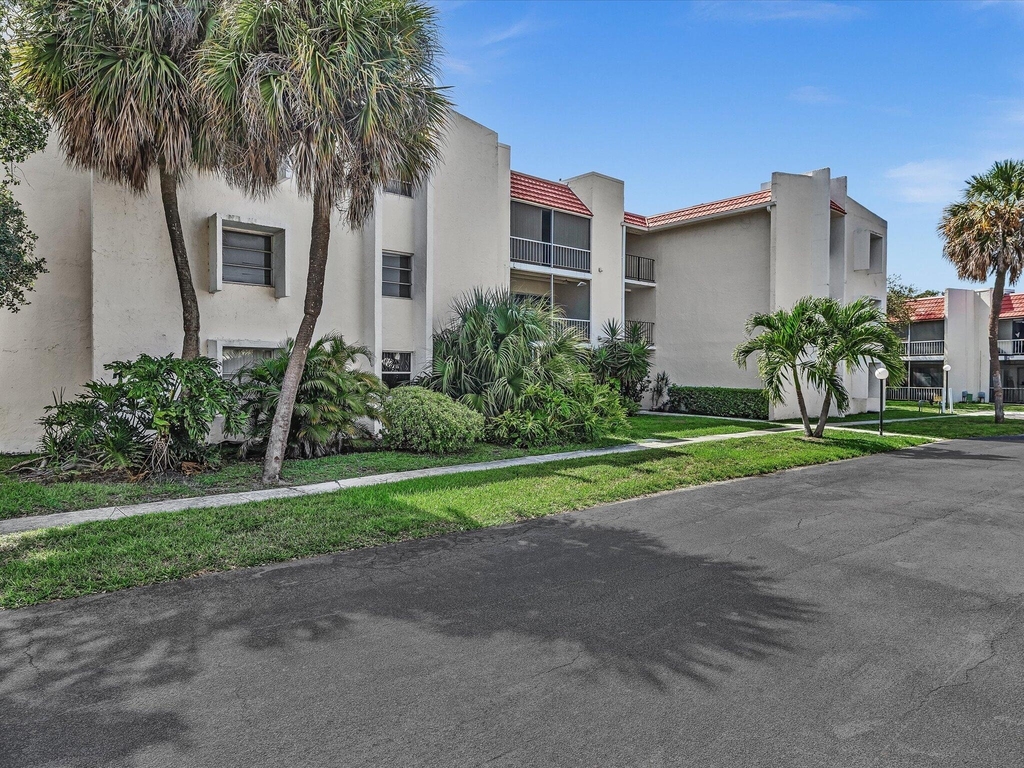 620 Nw 13th Street - Photo 43