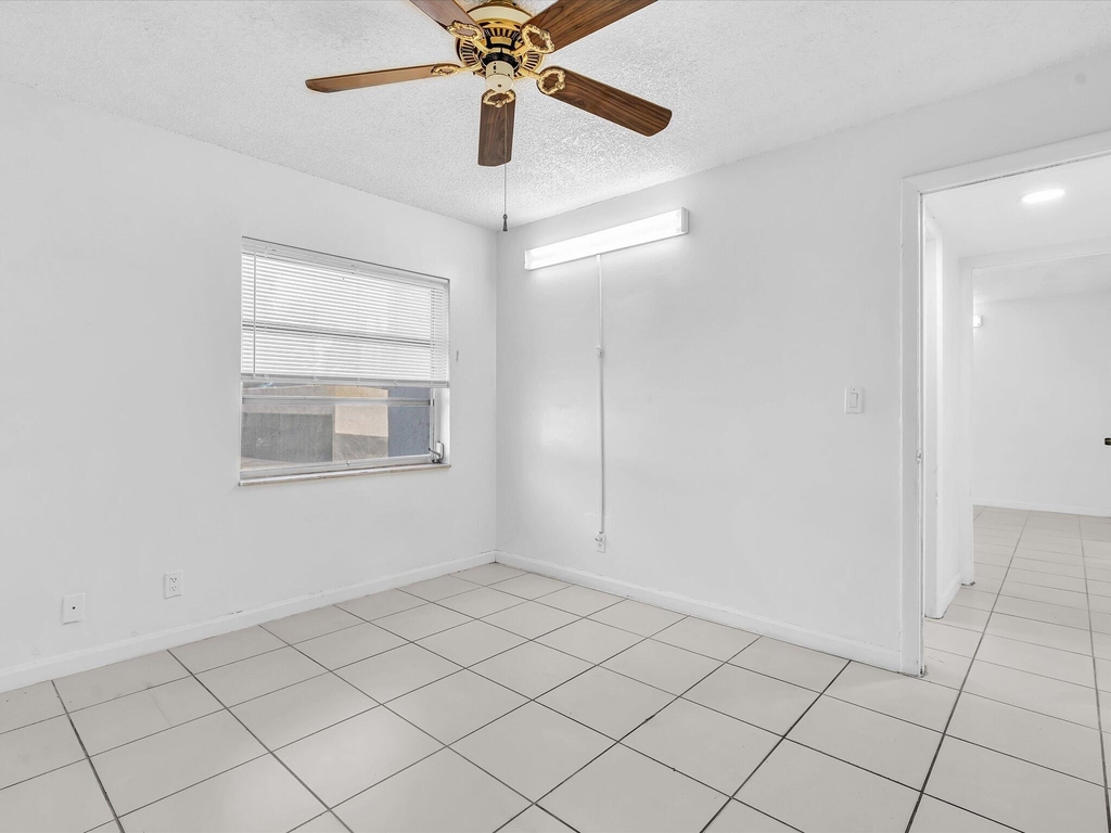 620 Nw 13th Street - Photo 21