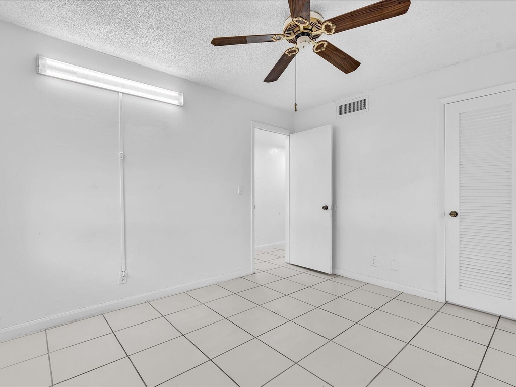 620 Nw 13th Street - Photo 17