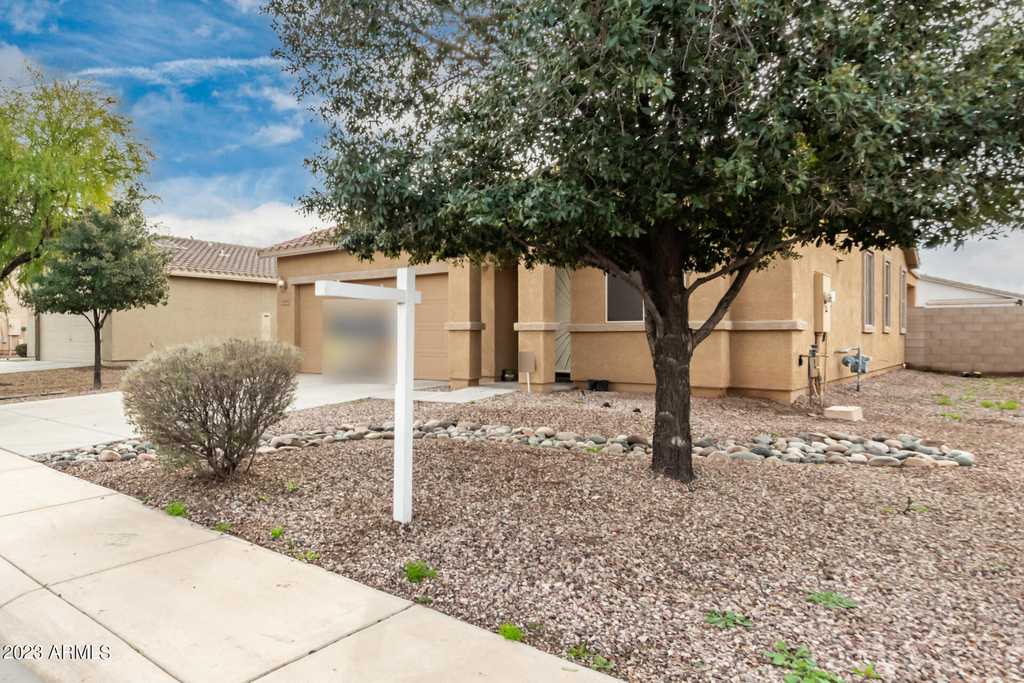 7419 W Glass Lane - Photo 3
