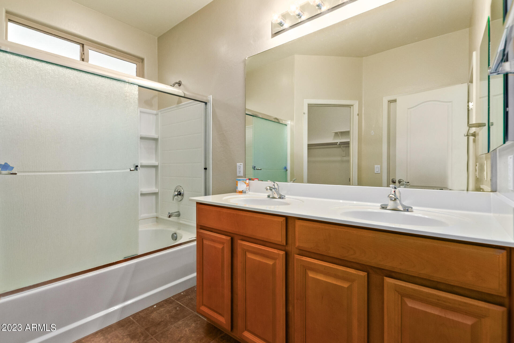 7419 W Glass Lane - Photo 16