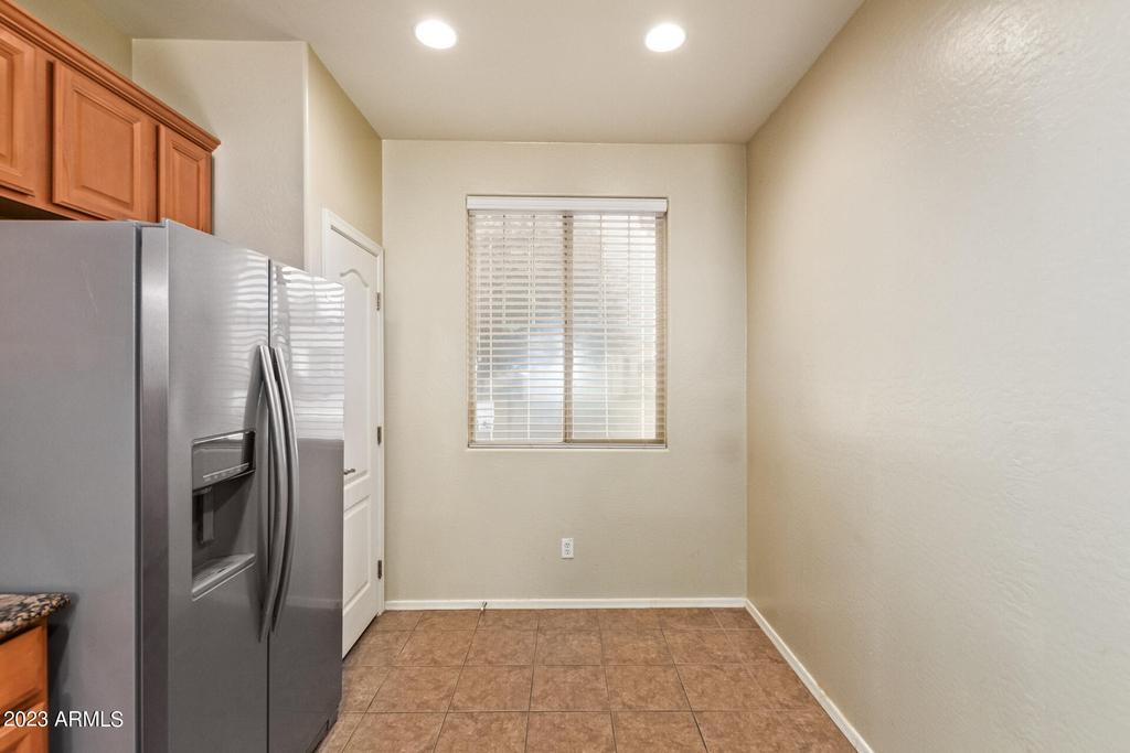 7419 W Glass Lane - Photo 10
