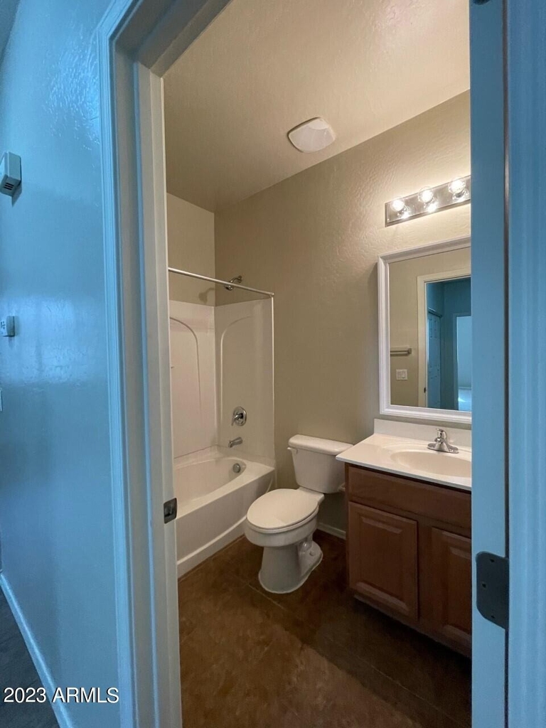 7419 W Glass Lane - Photo 20