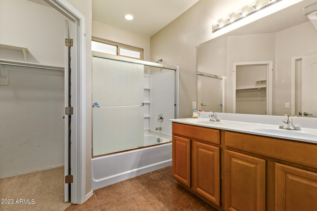7419 W Glass Lane - Photo 15