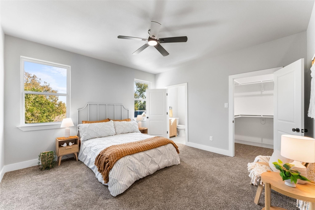 612 1/2 N Robinson Street - Photo 13