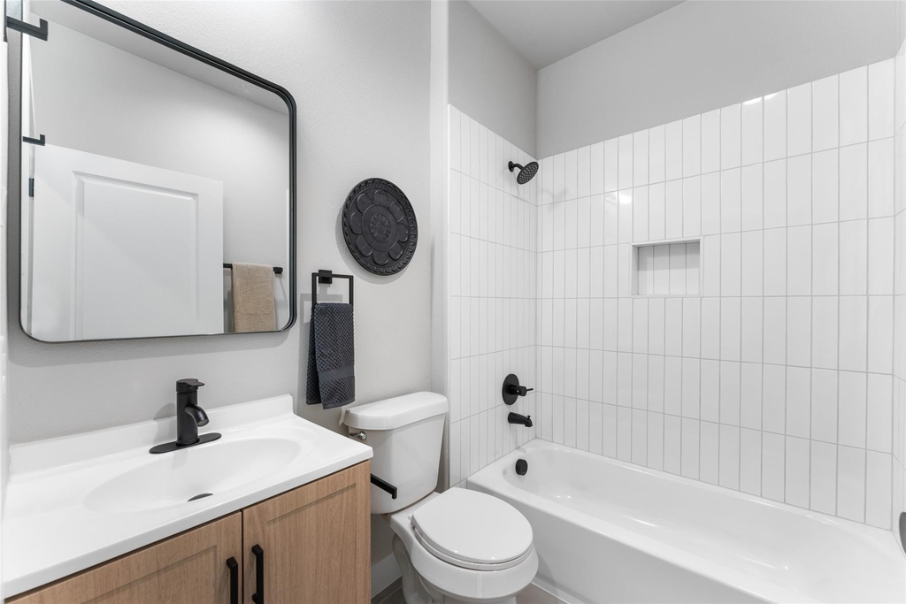 612 1/2 N Robinson Street - Photo 20