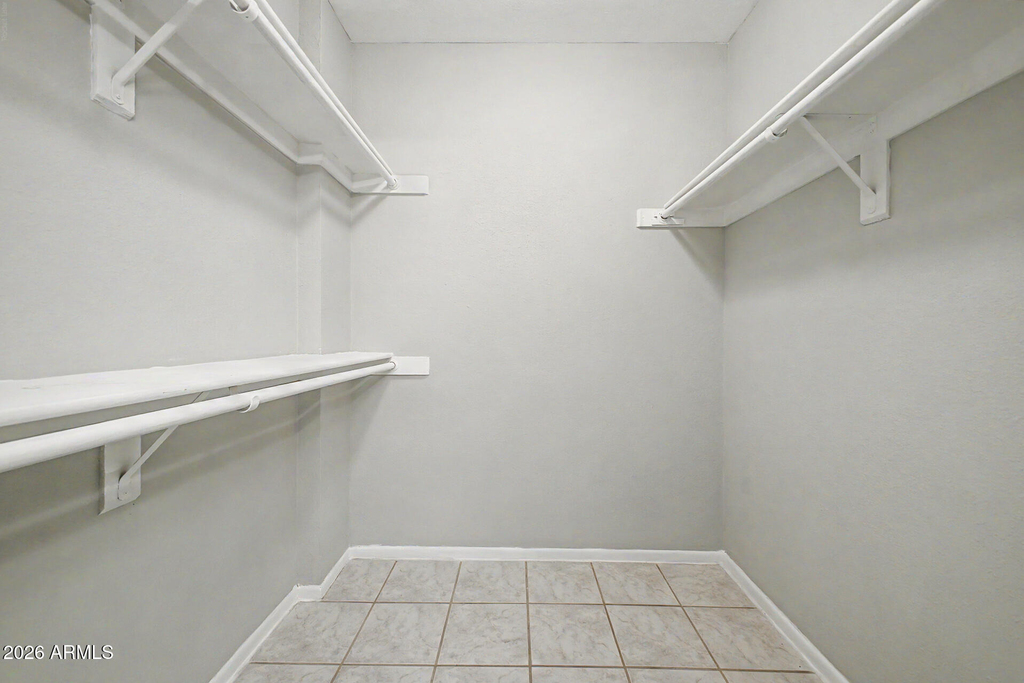 3301 E Earll Drive - Photo 9