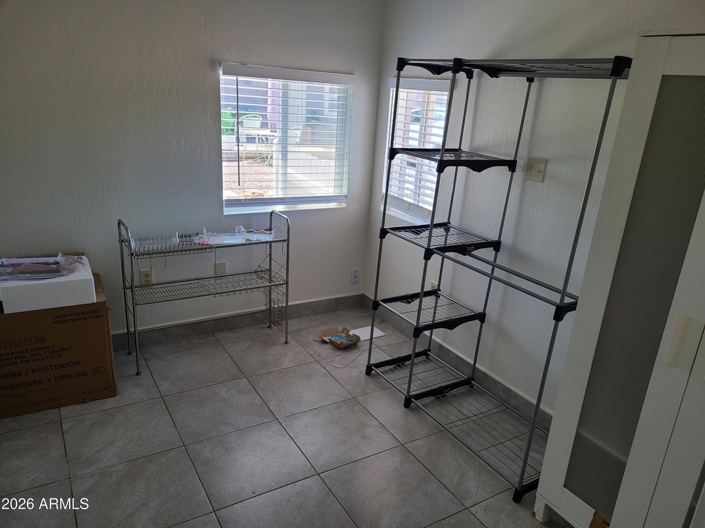 42 S Jefferson Street - Photo 5
