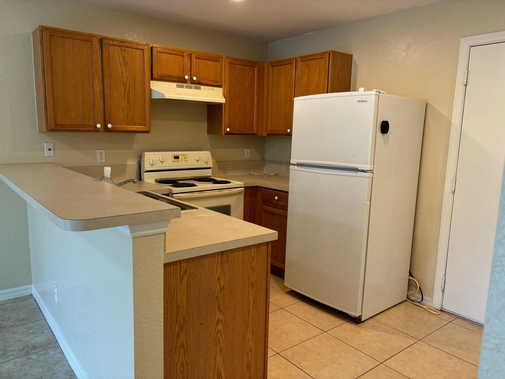 5330 Se Mitchell Lane - Photo 1