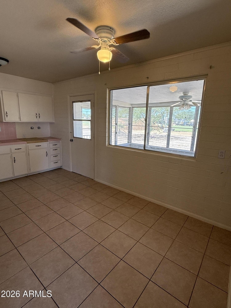 12235 N Cherry Hills Drive - Photo 10