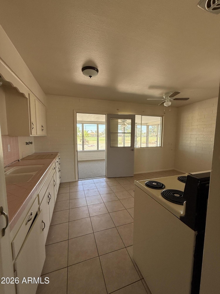12235 N Cherry Hills Drive - Photo 13