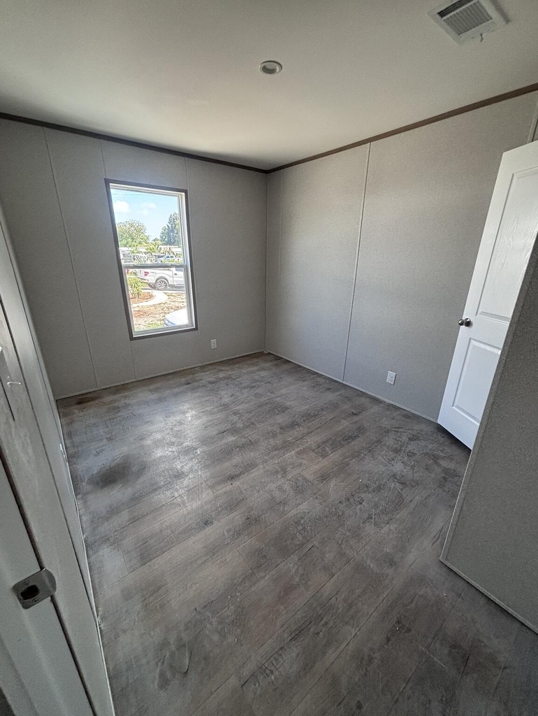 7480 Se Eagle Avenue - Photo 12