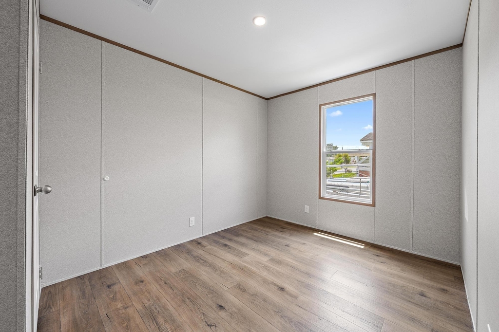 7480 Se Eagle Avenue - Photo 20