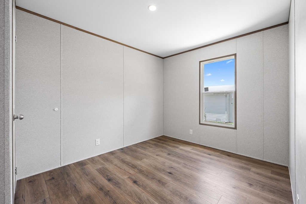 7480 Se Eagle Avenue - Photo 17