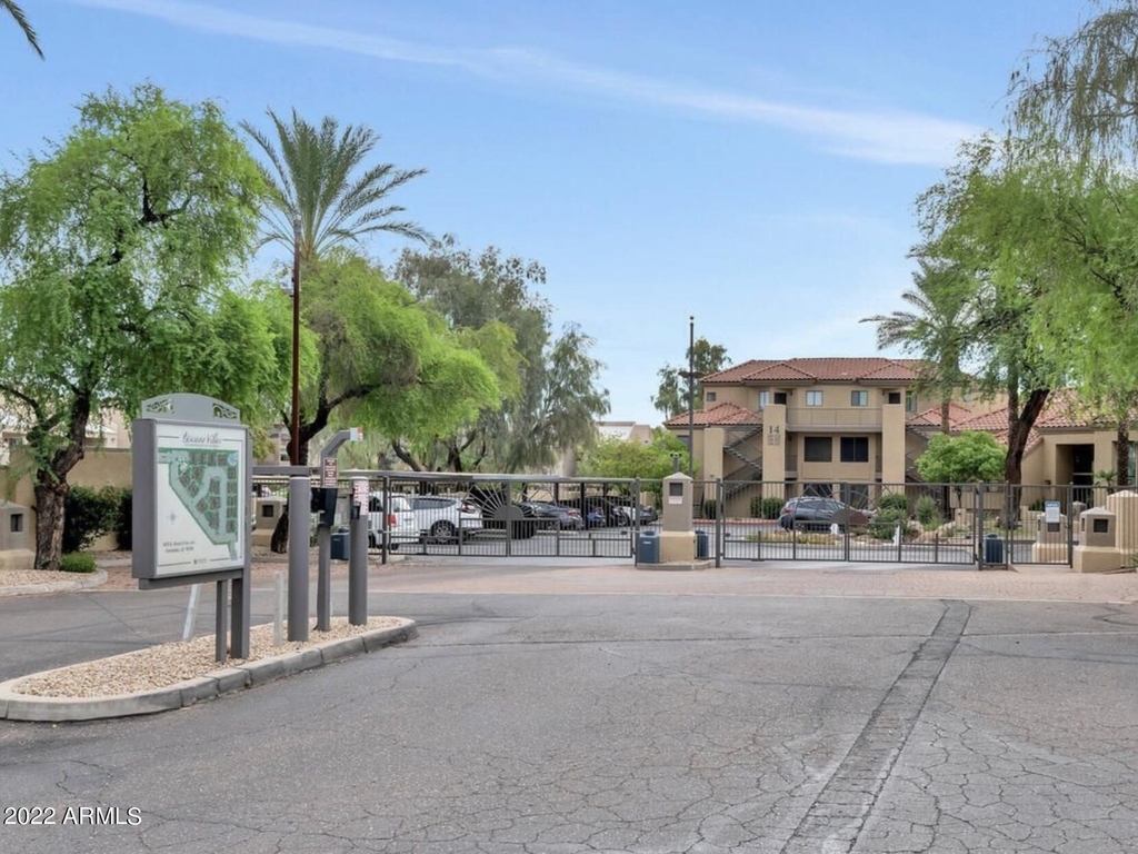 4925 E Desert Cove Avenue - Photo 1