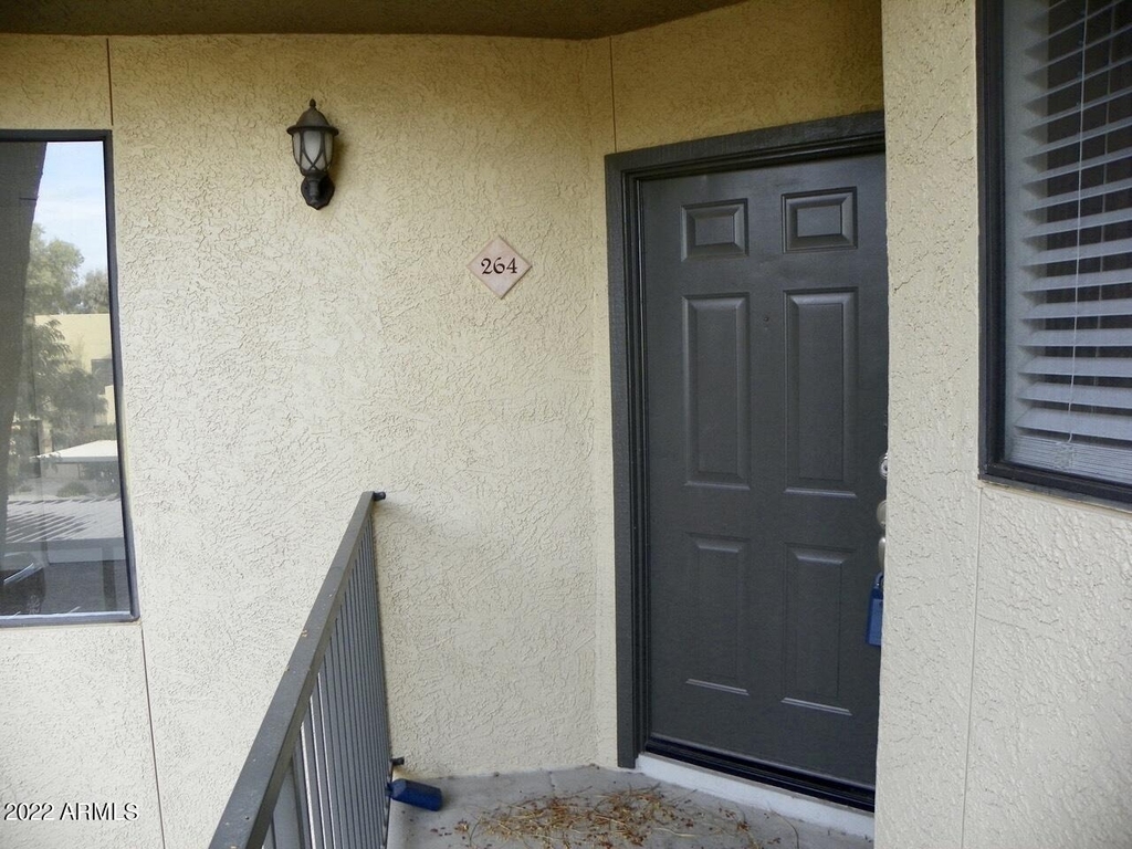 4925 E Desert Cove Avenue - Photo 3