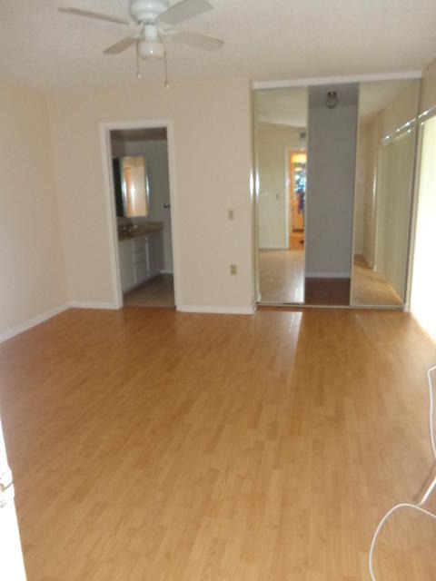 3209 32nd Way - Photo 9